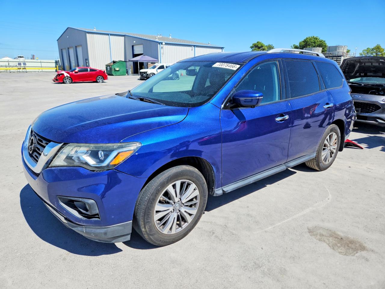 2017 NISSAN PATHFINDER SL | 5N1DR2MNXHC626590 | UPCARS