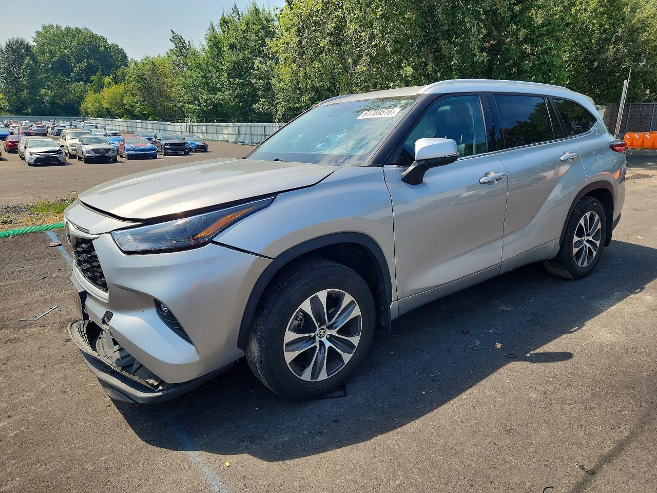 2022 TOYOTA HIGHLANDER XLE | 5TDGZRBH0NS570726 | UPCARS