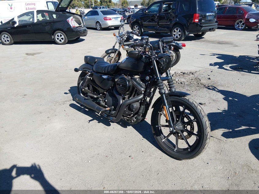 2017 HARLEY-DAVIDSON XL883 IRON 883 | 1HD4LE230HC434103 | UPCARS