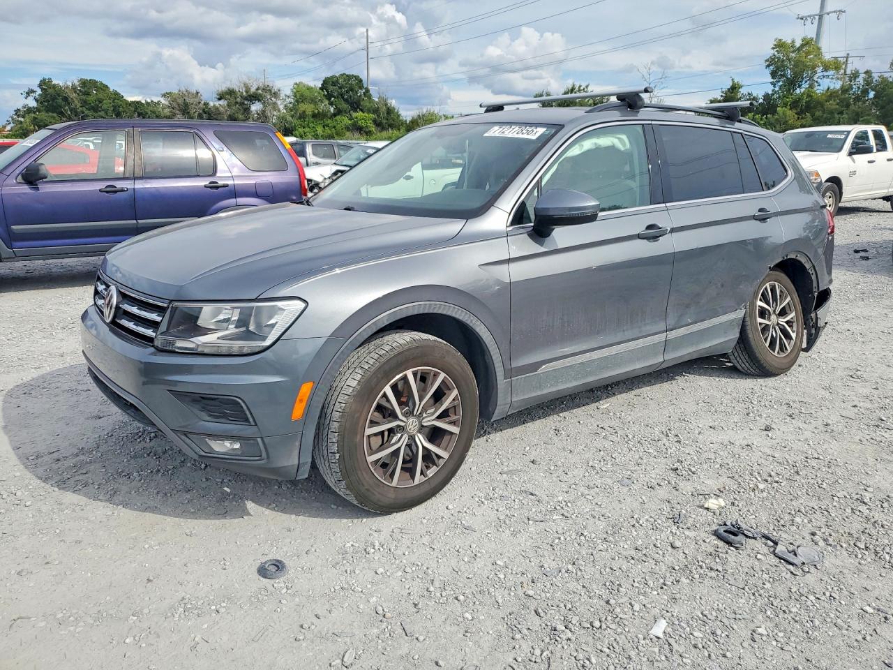 2018 VOLKSWAGEN TIGUAN SE | 3VV3B7AXXJM003449 | UPCARS