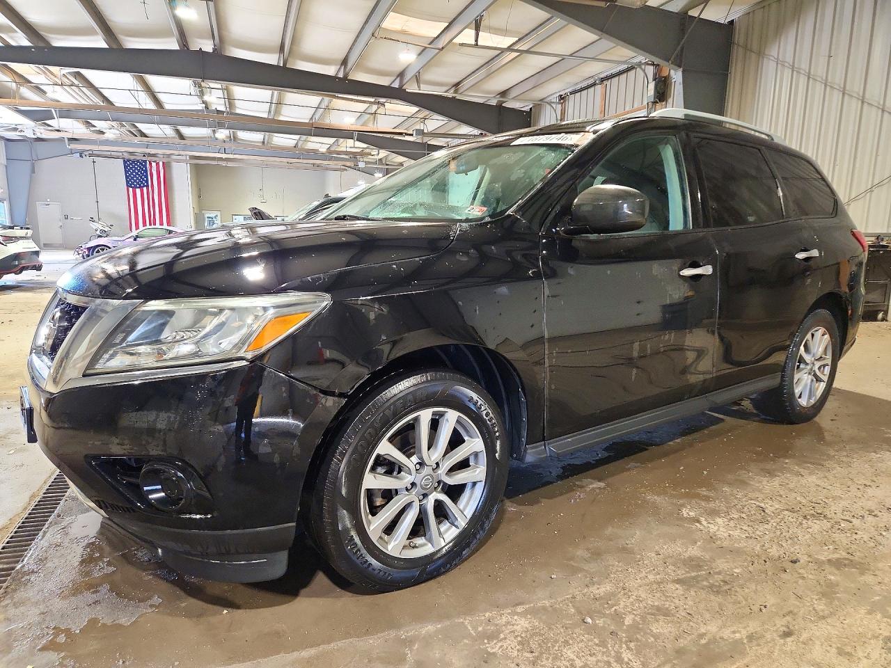 2014 NISSAN PATHFINDER S | 5N1AR2MN1EC615489 | UPCARS