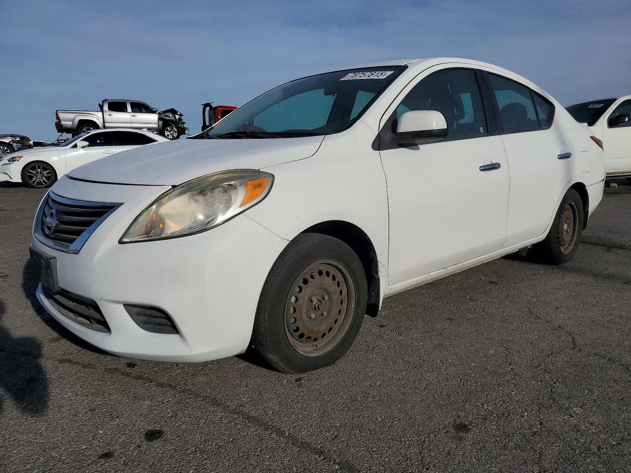2014 NISSAN VERSA | 3N1CN7AP0EL818506 | UPCARS