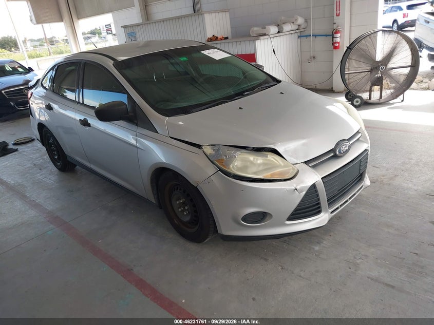 2012 FORD FOCU S | 1FAHP3E29CL277054 | UPCARS