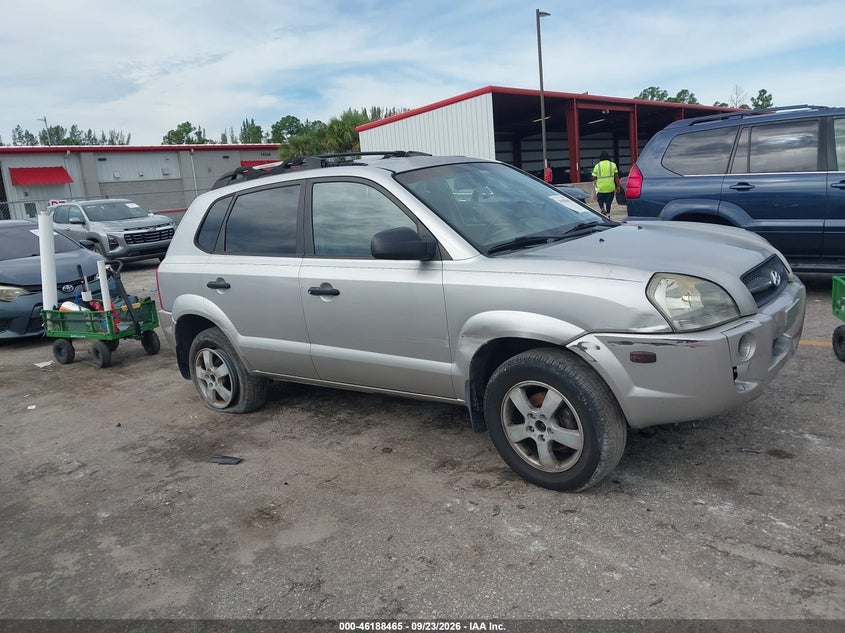 2006 HYUNDAI TUCSON GL | KM8JM12B06U414177 | UPCARS