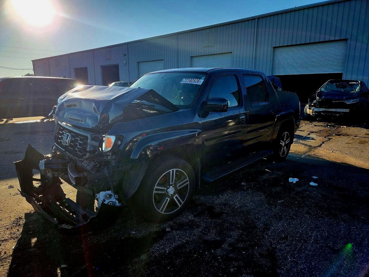 2013 HONDA RIDGELINE RTL | 5FPYK1F56DB019074 | UPCARS