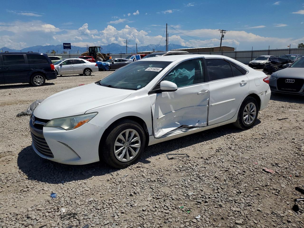 2016 TOYOTA CAMRY LE | 4T4BF1FK6GR557456 | UPCARS