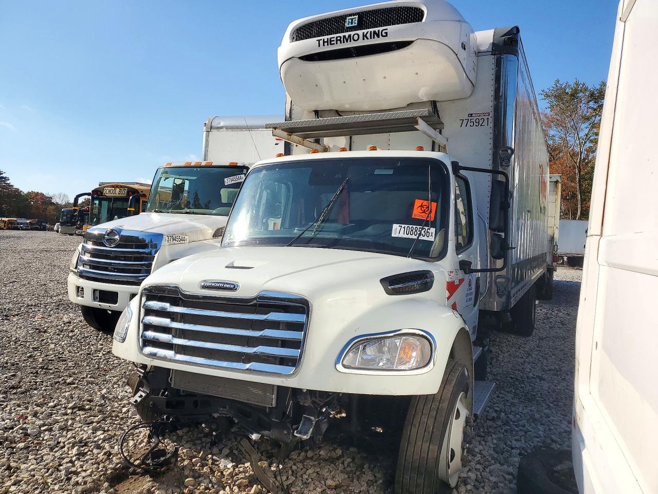 2025 FREIGHTLINER ALL OTHER BUSINESS CLASS  REFRIGERATED BOX TRUCK | 1FVACWFC1SHVT7775 | UPCARS