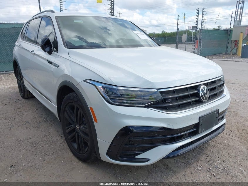 2022 VOLKSWAGEN TIGUAN 2.0T SE R-LINE BLACK | 3VVCB7AX1NM131553 | UPCARS