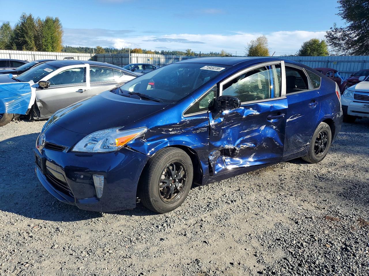 2014 TOYOTA PRIUS THREE | JTDKN3DU8E1783241 | UPCARS