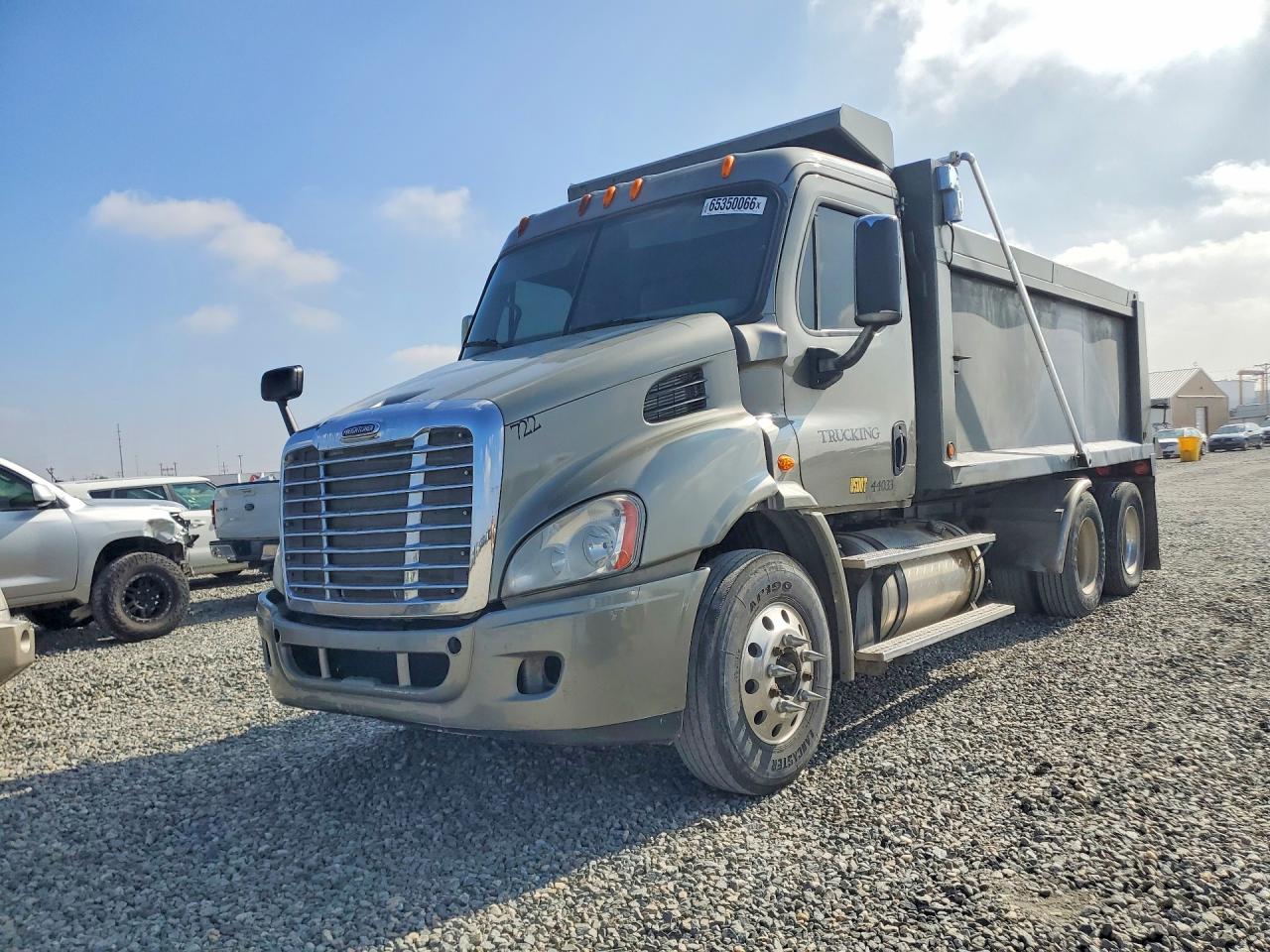 2025 FREIGHTLINER ALL OTHER "125" SLEEPER CAB" | 1FUJGBDV0DSBS4311 | UPCARS
