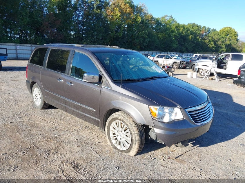 2016 CHRYSLER TOWN & COUNTRY LIMITED | 2C4RC1JGXGR189479 | UPCARS