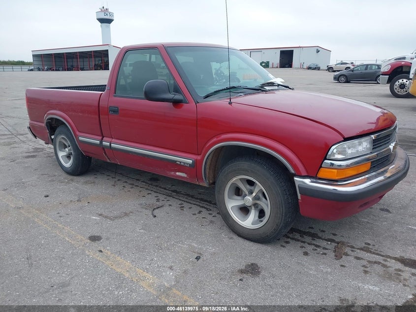 1998 CHEVROLET S-10 LS FLEETSIDE | 1GCCS1447WK207959 | UPCARS
