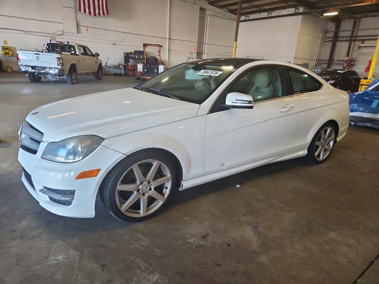 2013 MERCEDES-BENZ C-CLASS 250 | WDDGJ4HB8DF989196 | UPCARS