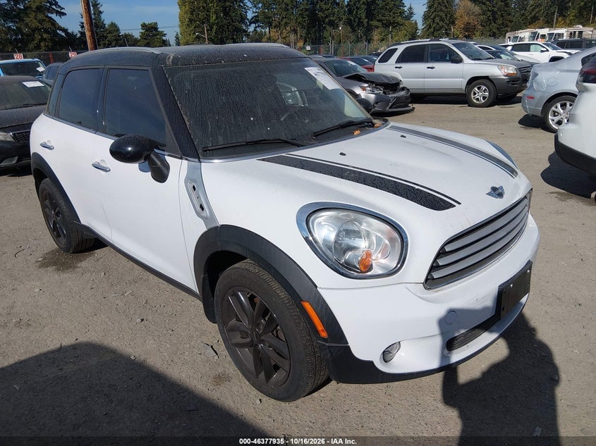 2014 MINI COUNTRYMAN COOPER | WMWZB3C5XEWR38261 | UPCARS