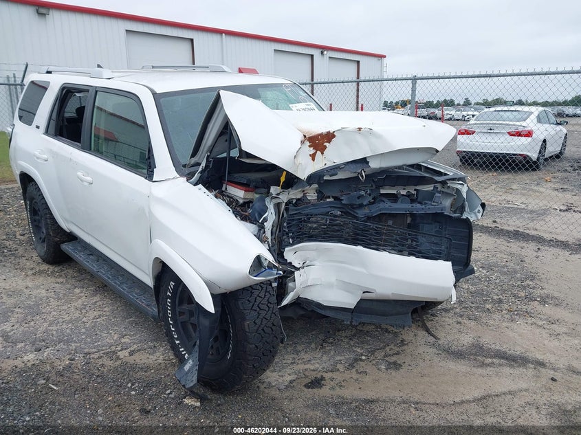 2018 TOYOTA 4RUNNER SR5 | JTEZU5JR3J5177650 | UPCARS