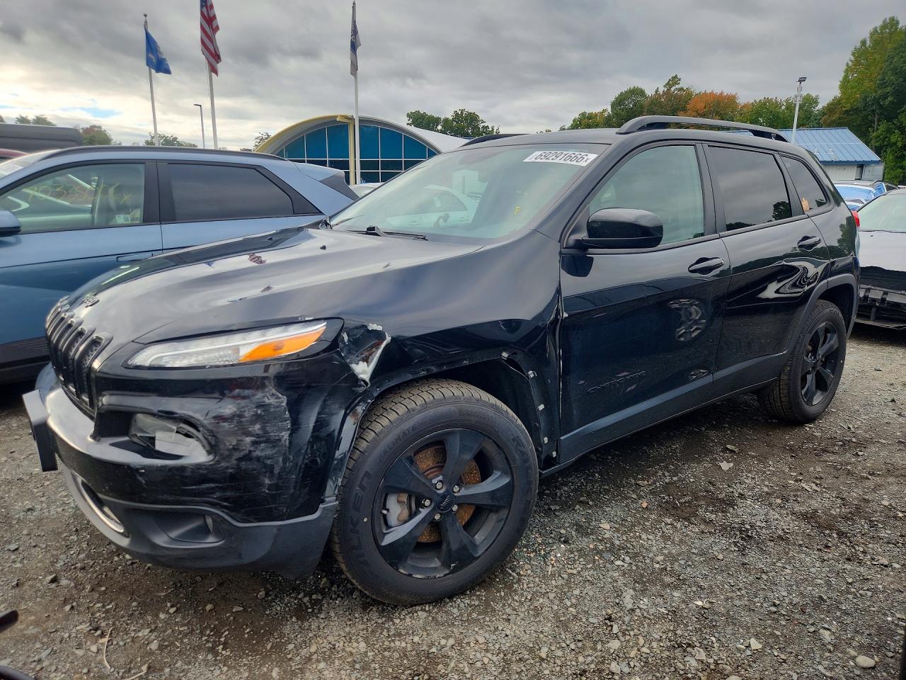 2018 JEEP CHEROKEE LATITUDE | 1C4PJMCX9JD516282 | UPCARS