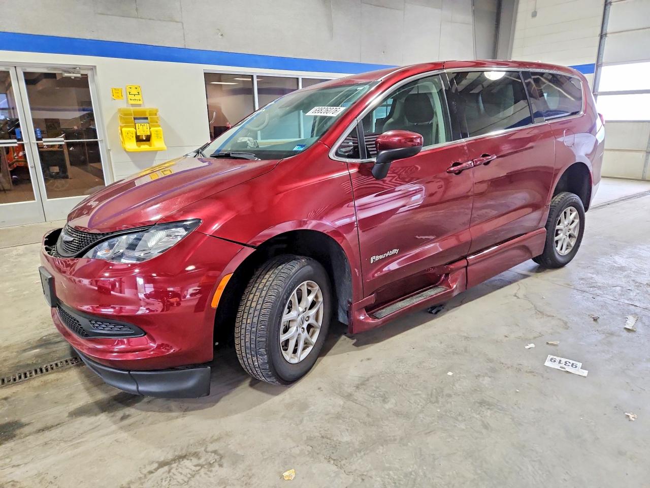 2023 CHRYSLER MINIVAN LX | 2C4RC1CG2PR606767 | UPCARS