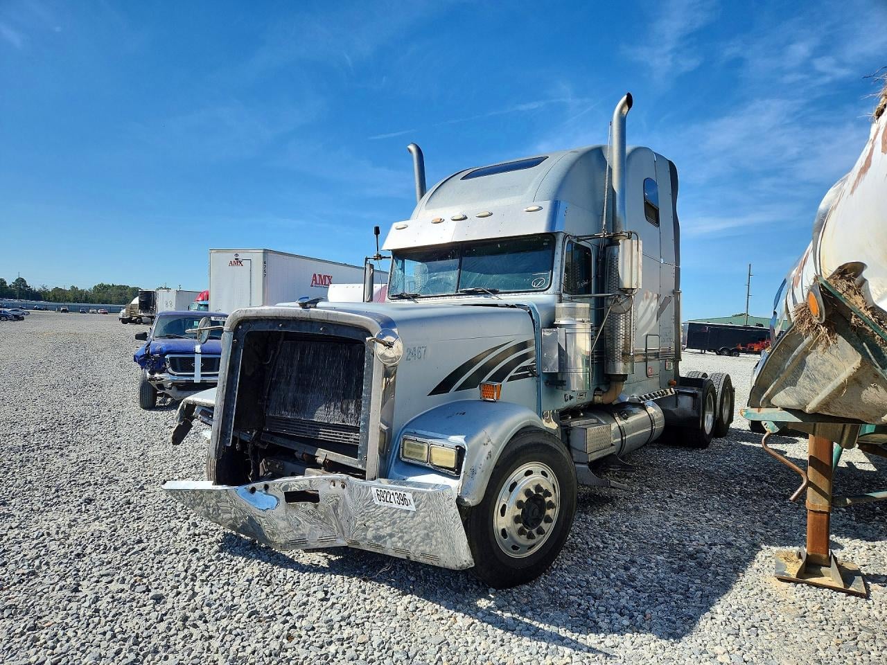 2002 FREIGHTLINER FLD120 SEMI TRUCK | 1FUJAHCG02LG29716 | UPCARS