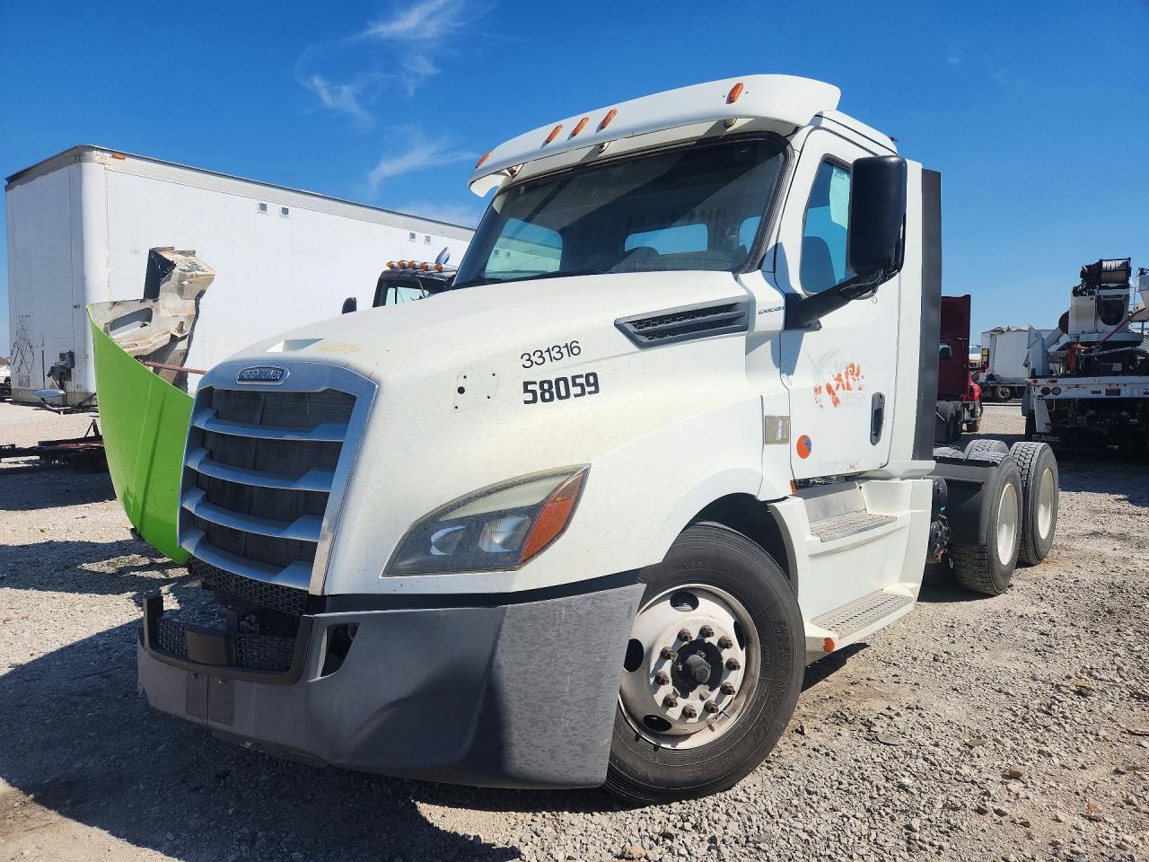 2019 FREIGHTLINER ALL OTHER SEMI TRUCK | 3AKJHLDV8KSKP8311 | UPCARS