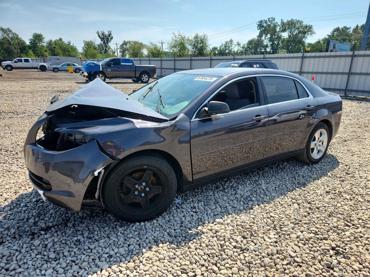 2011 CHEVROLET MALIBU LS | 1G1ZB5E14BF256652 | UPCARS