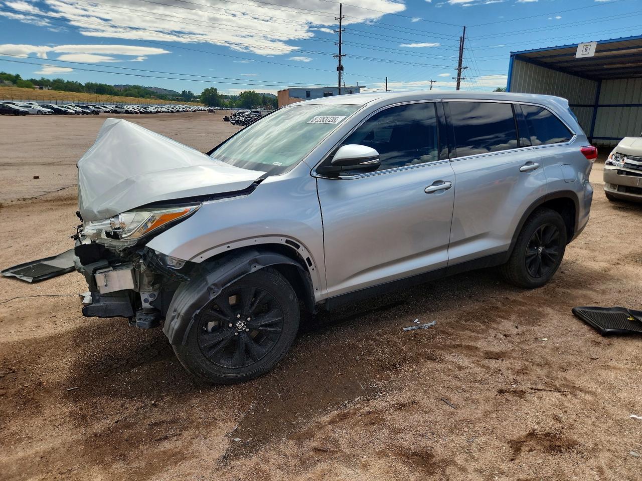2019 TOYOTA HIGHLANDER LE | 5TDZARFH5KS050625 | UPCARS