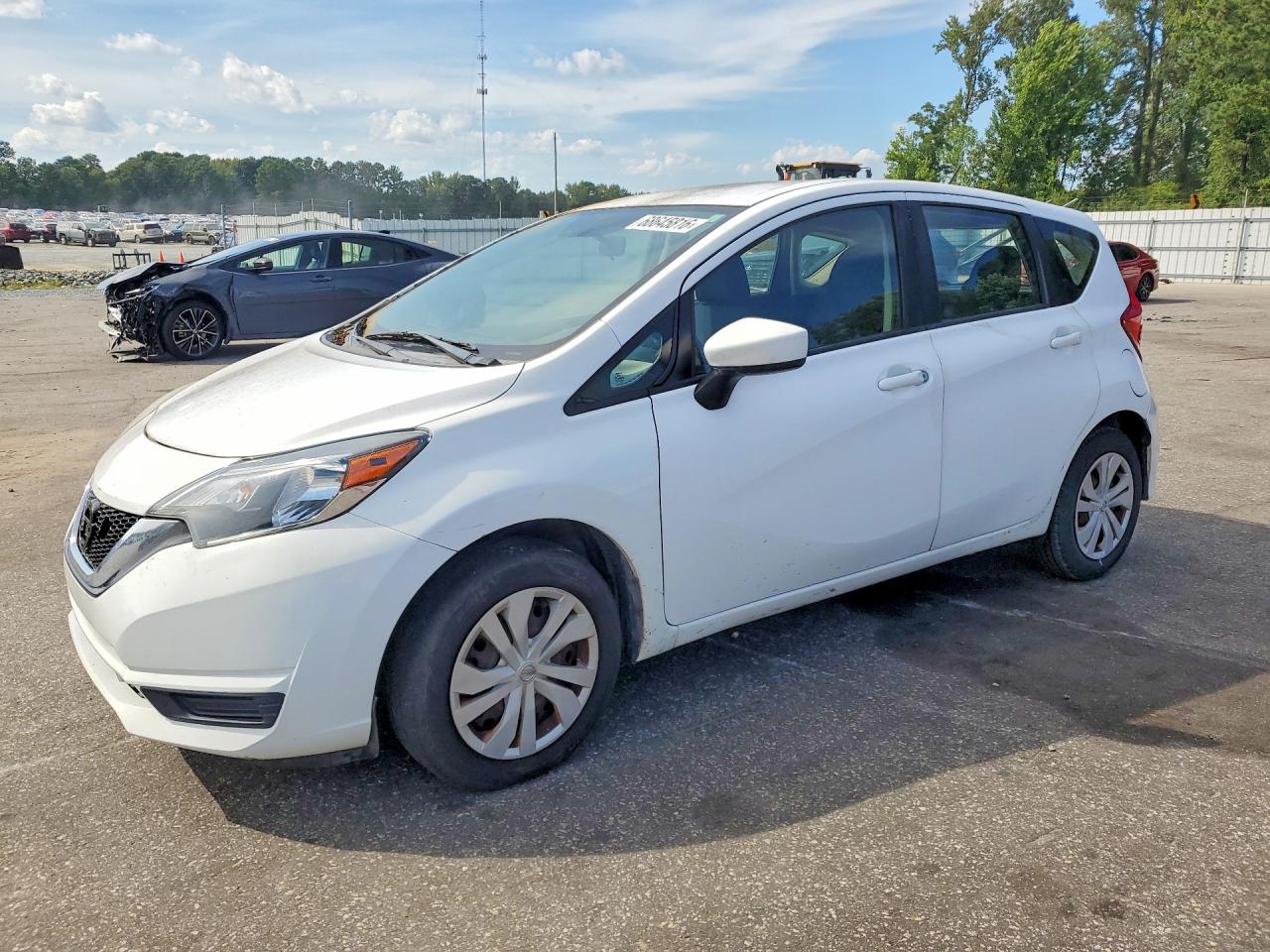 2018 NISSAN VERSA S | 3N1CE2CP1JL353065 | UPCARS