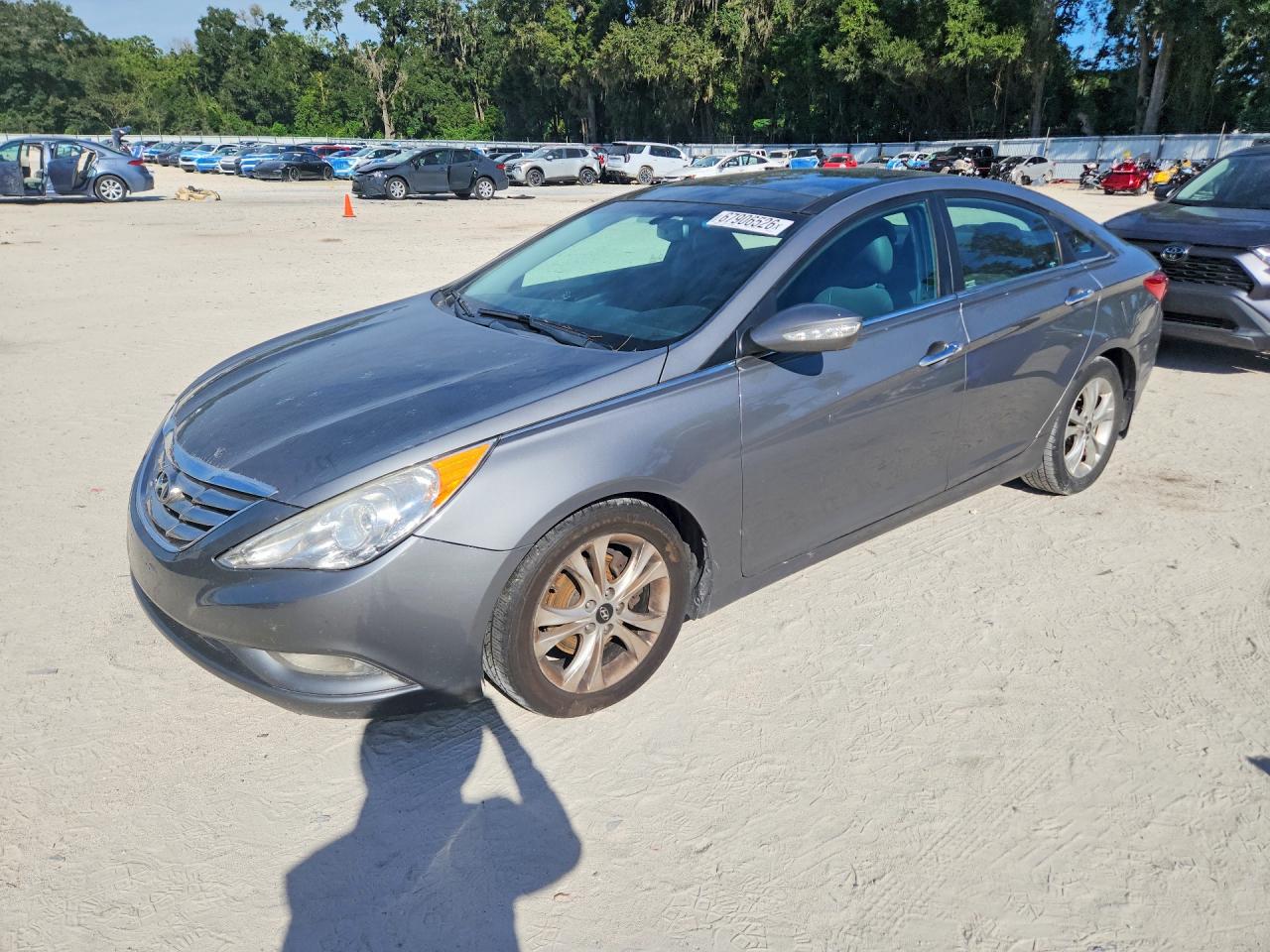 2013 HYUNDAI SONATA LIMITED | 5NPEC4AC0DH626802 | UPCARS