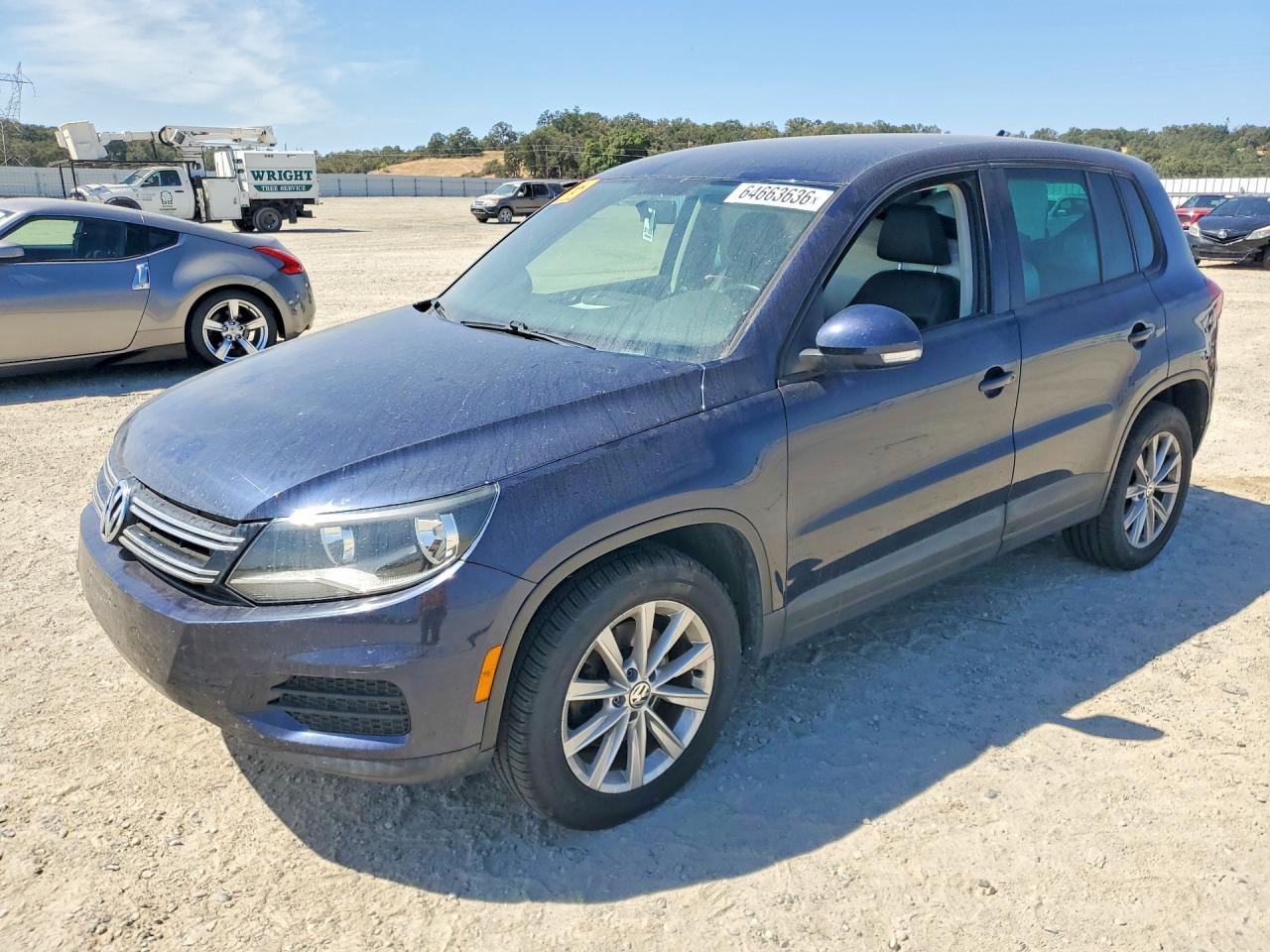 2014 VOLKSWAGEN TIGUAN S | WVGBV3AXXEW545551 | UPCARS