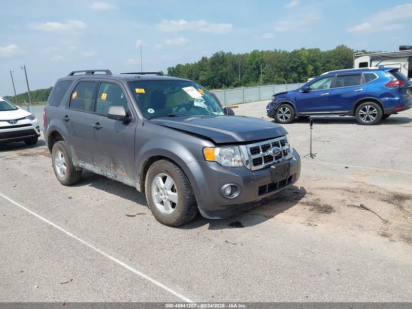 2010 FORD ESCAPE XLT | 1FMCU0D7XAKA63522 | UPCARS