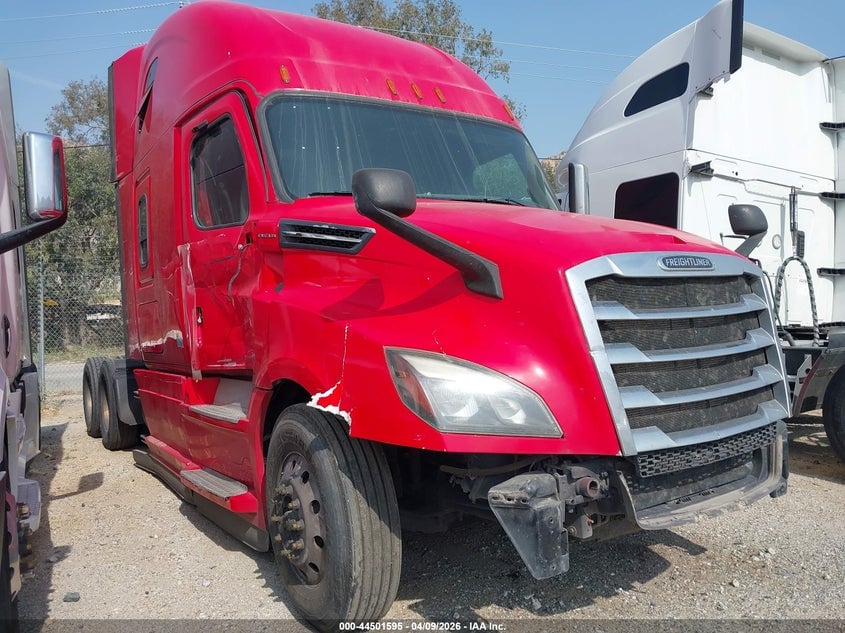 2020 FREIGHTLINER NEW CASCADIA 126 | 3AKJHHDR9LSLY8320 | UPCARS