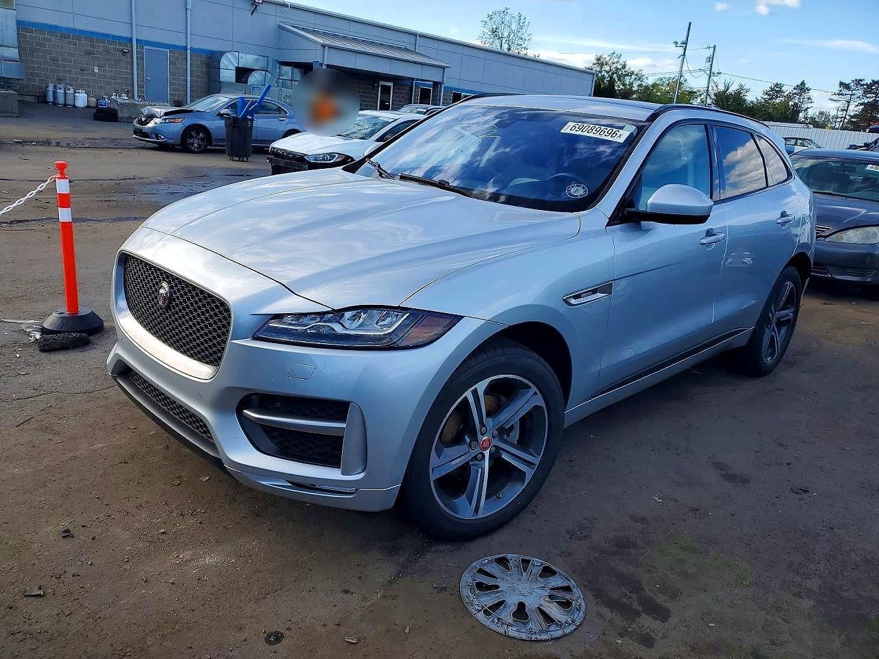 2017 JAGUAR F-PACE R - SPORT | SADCL2BN8HA099704 | UPCARS