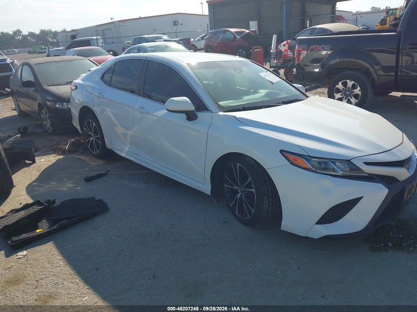 2018 TOYOTA CAMRY SE | 4T1B11HK9JU500617 | UPCARS