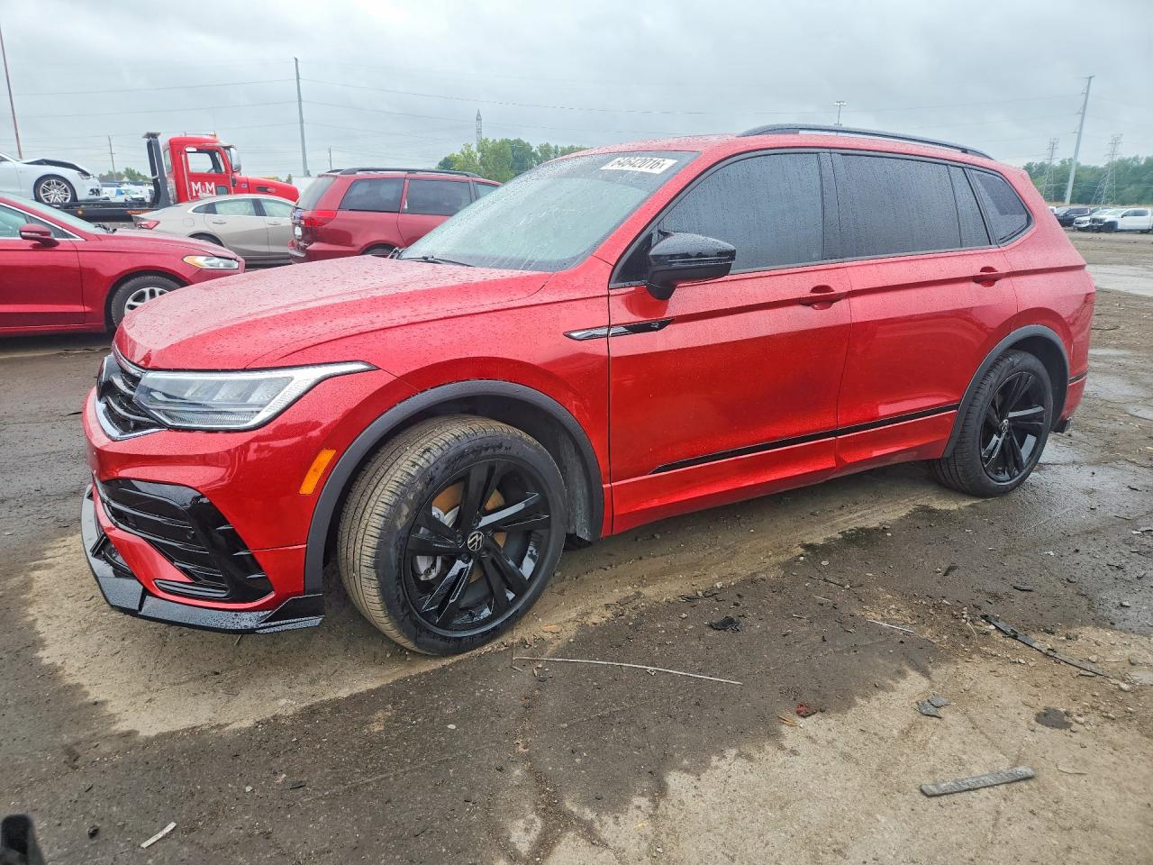 2024 VOLKSWAGEN TIGUAN SE R-LINE BLACK | 3VVCB7AXXRM057152 | UPCARS