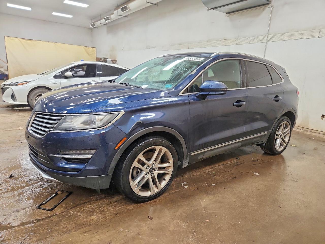 2016 LINCOLN MKC RESERVE | 5LMTJ3DH4GUJ20522 | UPCARS