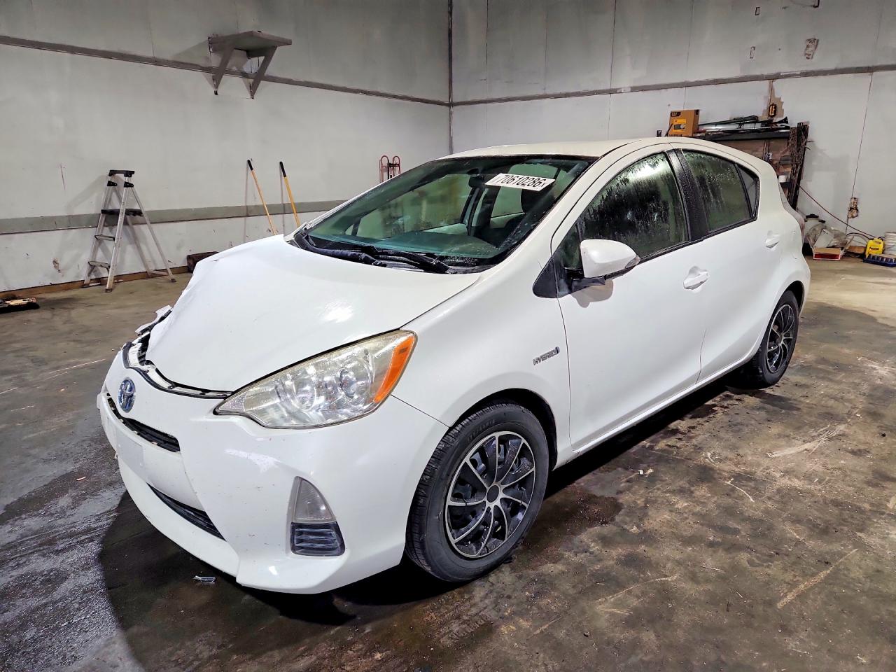 2012 TOYOTA PRIUS TWO | JTDKDTB34C1517967 | UPCARS