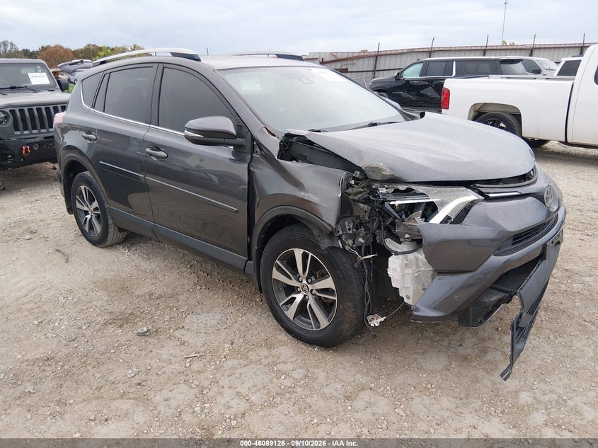 2017 TOYOTA RAV4 XLE | JTMWFREV0HJ713312 | UPCARS