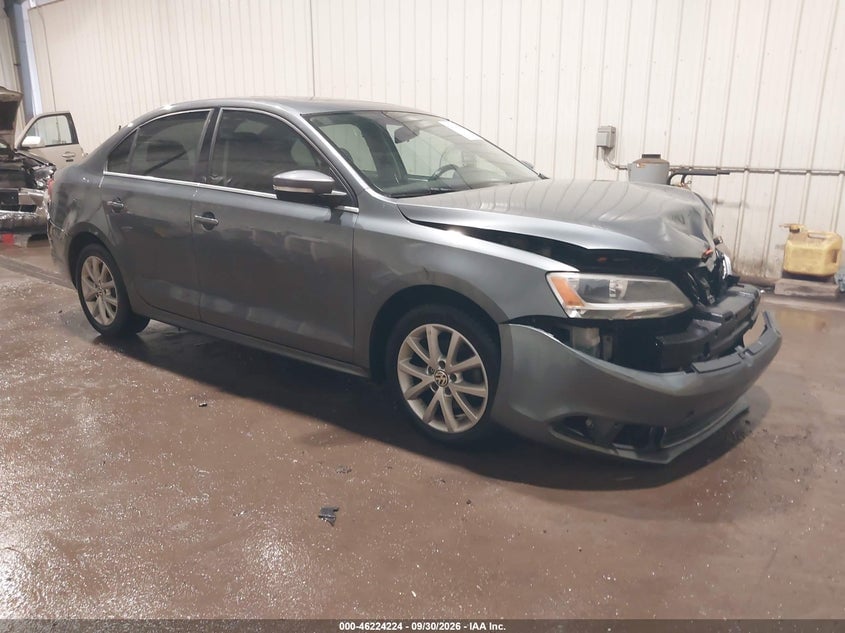 2013 VOLKSWAGEN JETTA 2.5L SE | 3VWDX7AJ0DM375108 | UPCARS