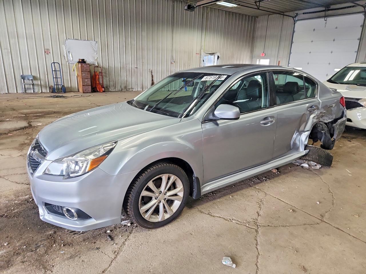 2014 SUBARU LEGACY 2.5I LIMITED | 4S3BMBL63E3006454 | UPCARS