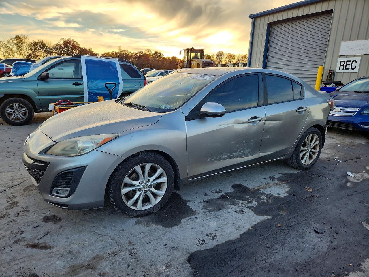 2010 MAZDA MAZDA3 S | JM1BL1S67A1317292 | UPCARS