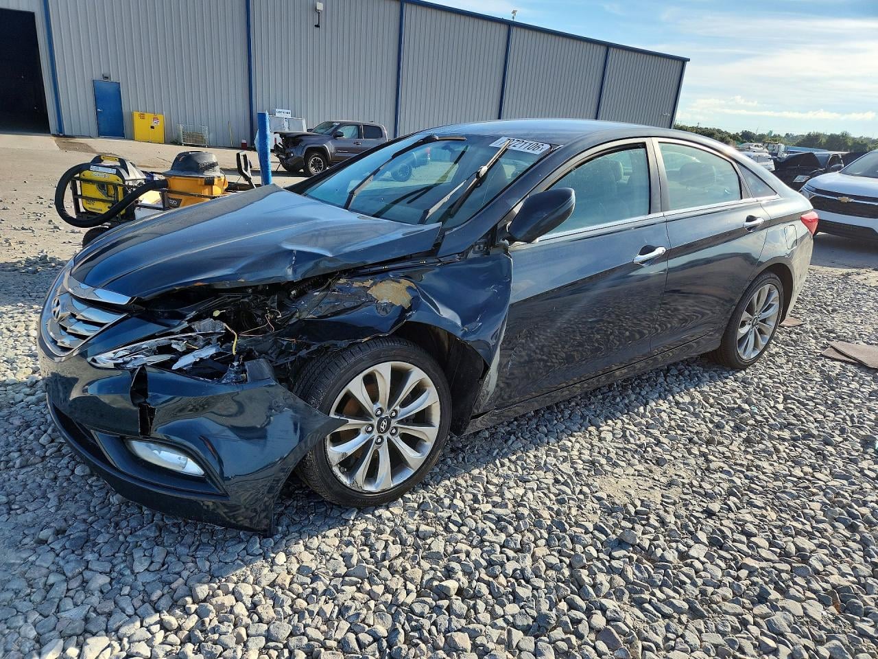 2011 HYUNDAI SONATA SE | 5NPEC4AC4BH122220 | UPCARS