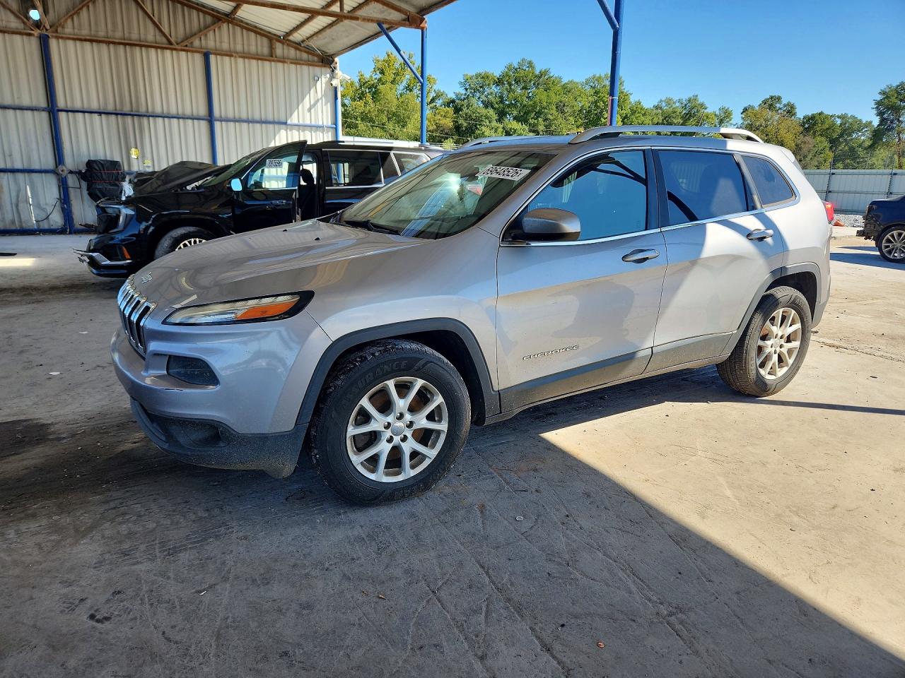 2014 JEEP CHEROKEE LATITUDE | 1C4PJLCBXEW185852 | UPCARS