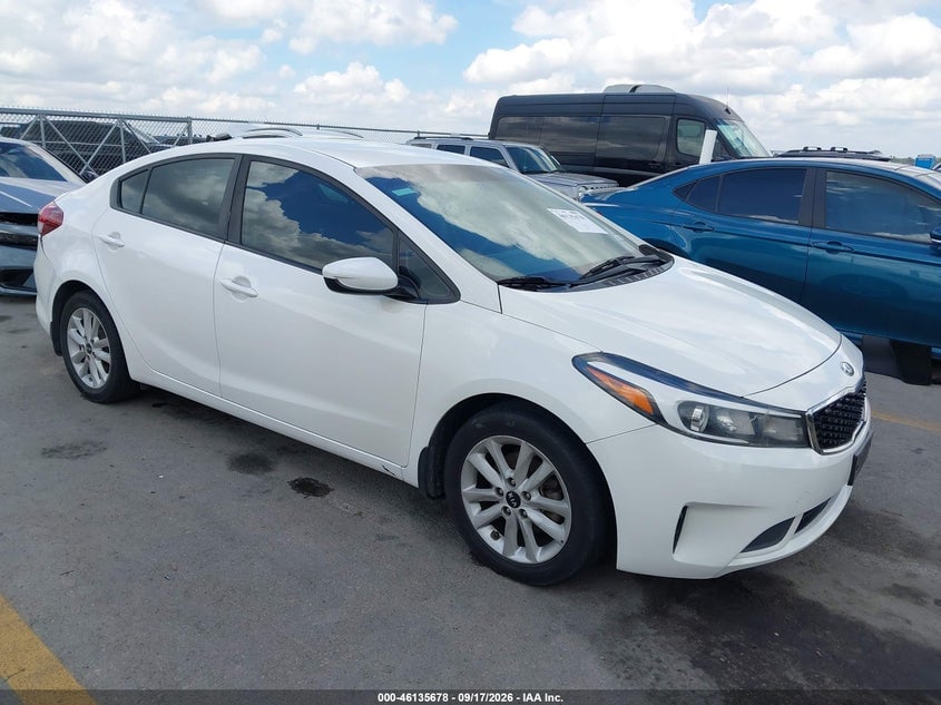 2017 KIA FORTE LX | 3KPFL4A77HE151098 | UPCARS
