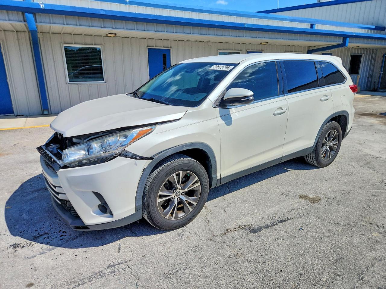 2019 TOYOTA HIGHLANDER LE | 5TDZARFH5KS050754 | UPCARS