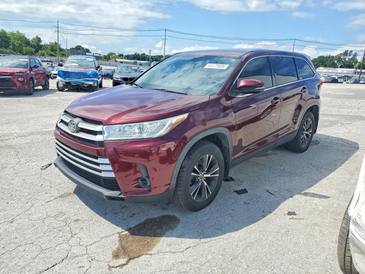 2019 TOYOTA HIGHLANDER LE | 5TDBZRFHXKS963990 | UPCARS