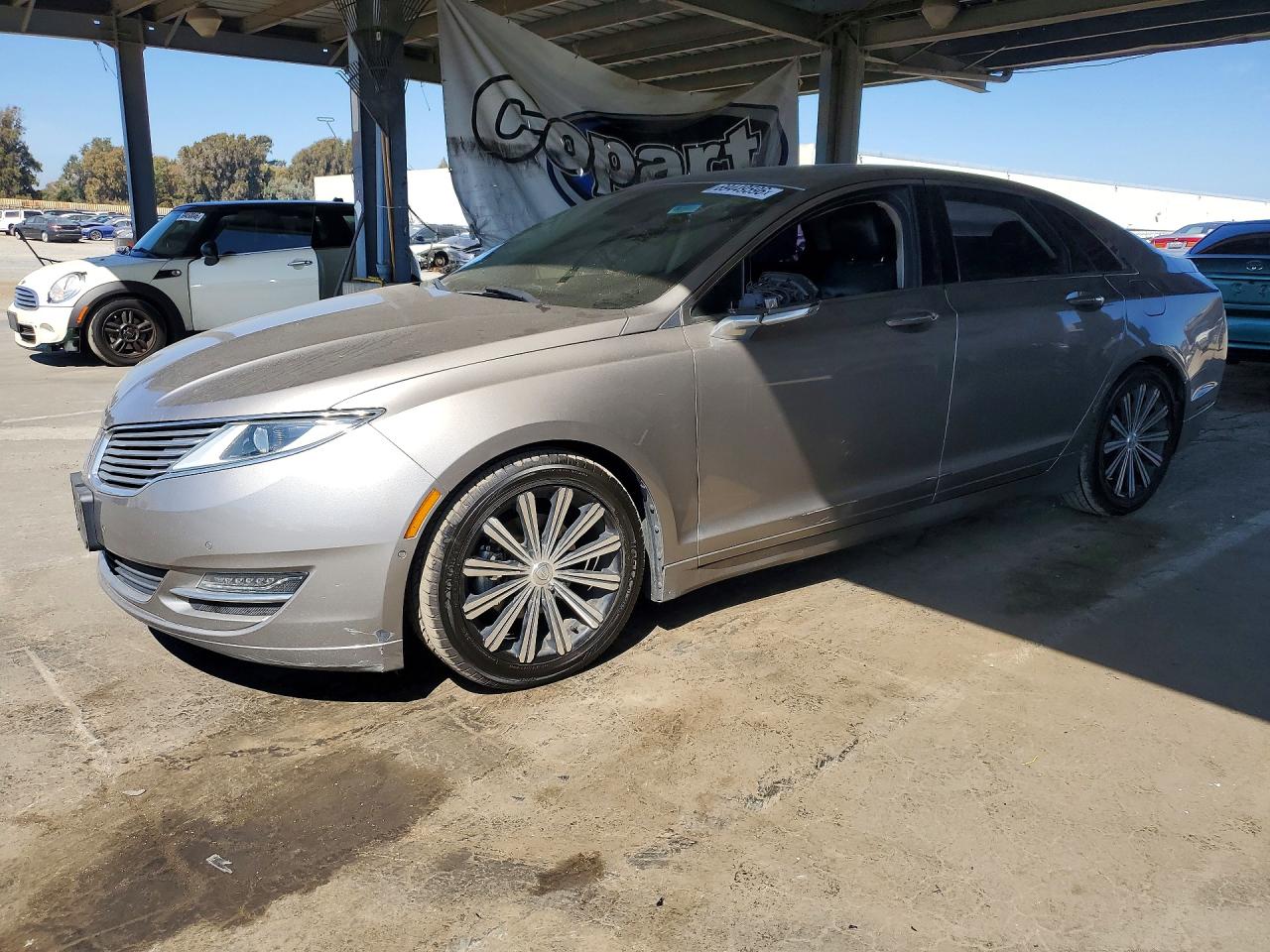 2015 LINCOLN MKZ HYBRID | 3LN6L2LU4FR600956 | UPCARS