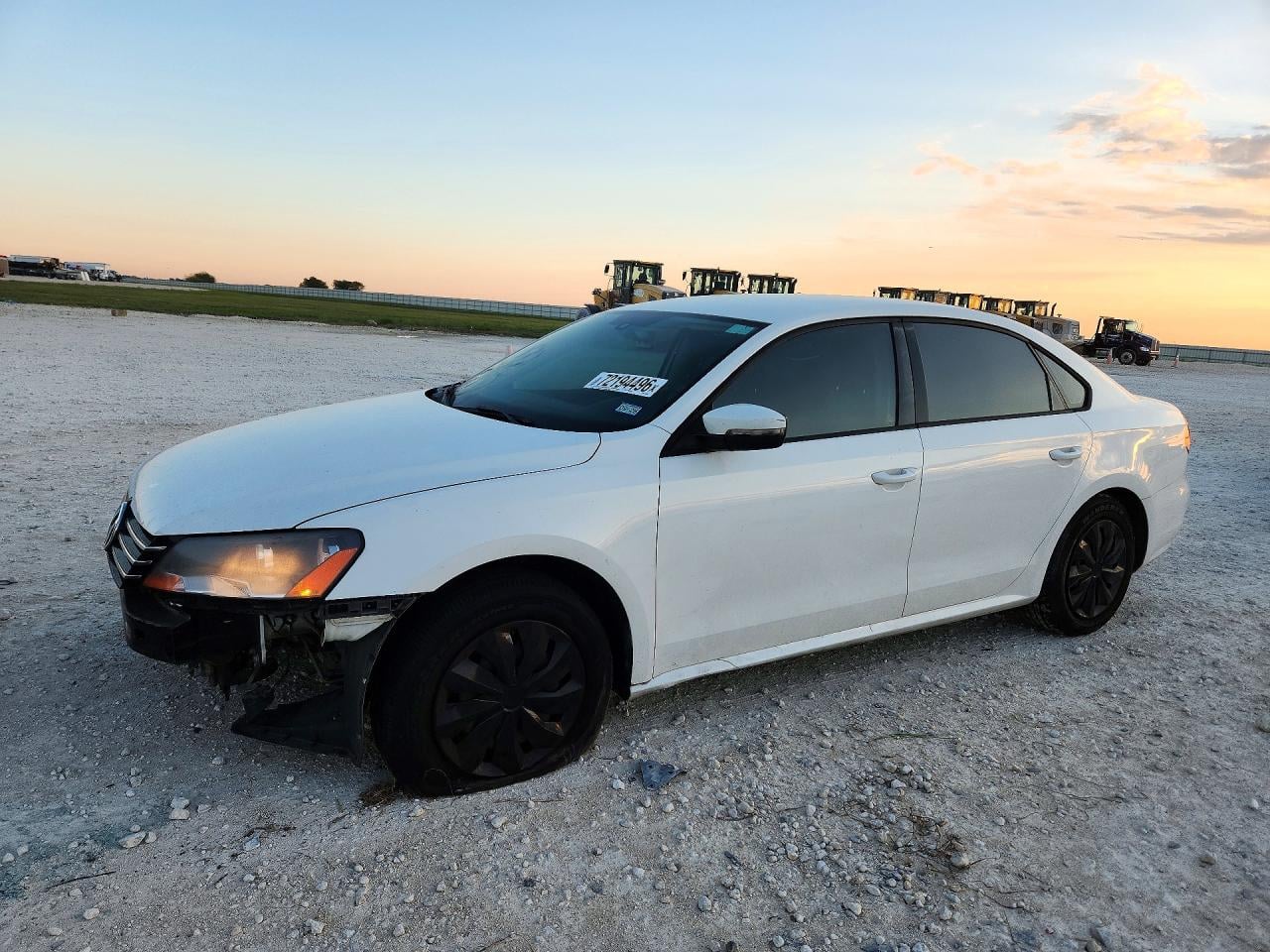 2013 VOLKSWAGEN PASSAT S | 1VWAP7A39DC074410 | UPCARS
