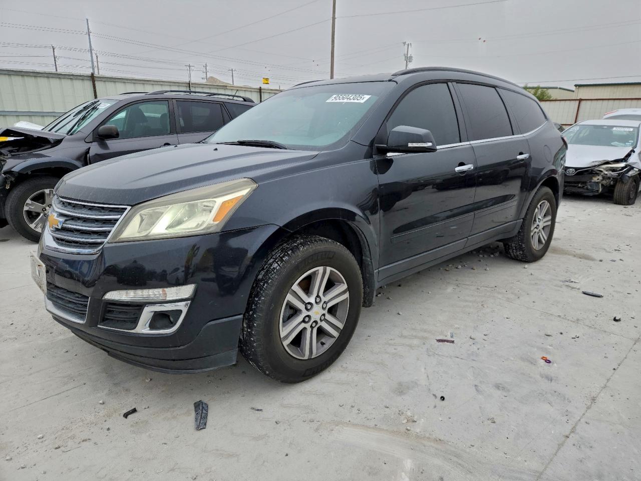 2015 CHEVROLET TRAVERSE LT | 1GNKRHKD8FJ269015 | UPCARS