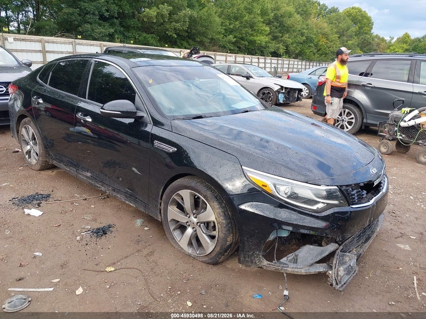 2019 KIA OPTIMA S | 5XXGT4L32KG352419 | UPCARS