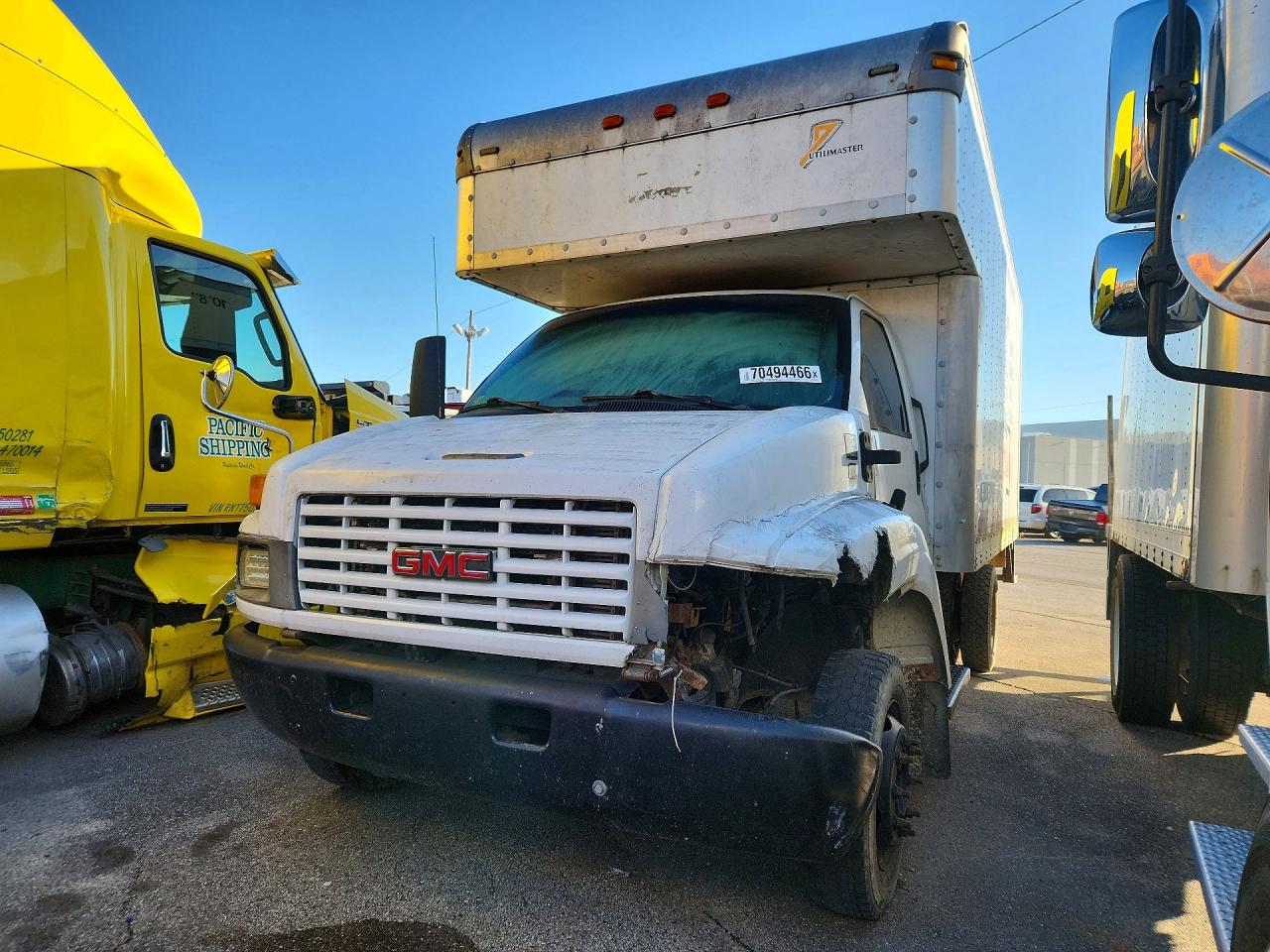 2003 GMC C/K/R4500 C4V042 | 1GDC4F1173F506319 | UPCARS