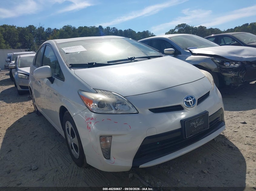 2015 TOYOTA PRIUS TWO | JTDKN3DUXF0465676 | UPCARS